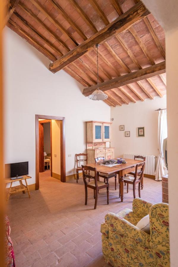 Agriturismo Tenuta Armaiolo ราโปลาโนแตร์เม ภายนอก รูปภาพ