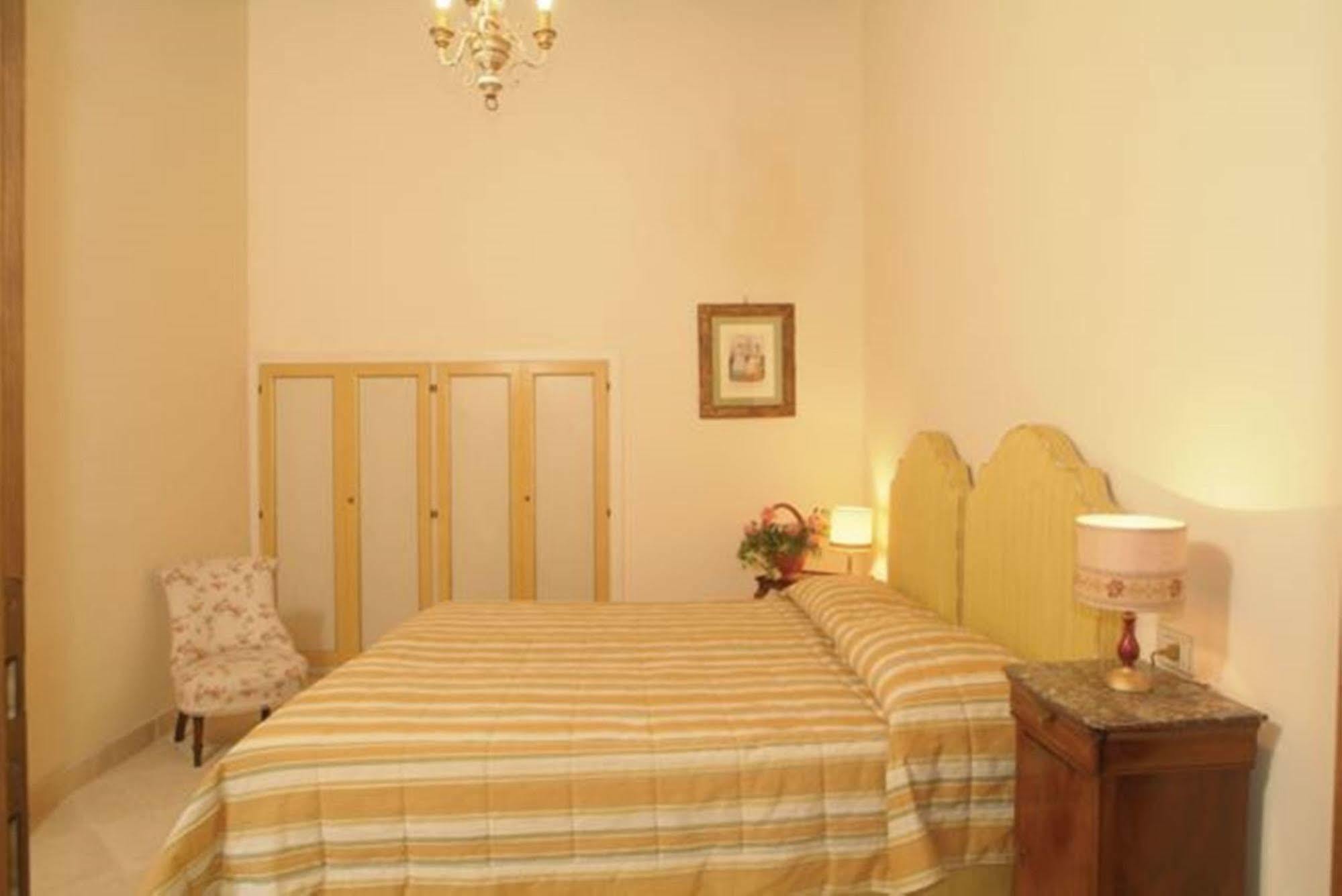 Agriturismo Tenuta Armaiolo ราโปลาโนแตร์เม ภายนอก รูปภาพ