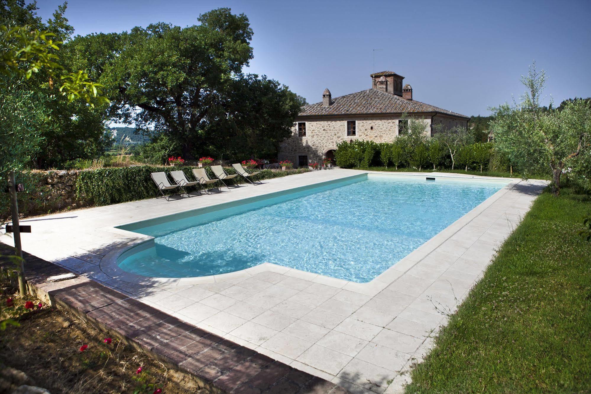 Agriturismo Tenuta Armaiolo ราโปลาโนแตร์เม ภายนอก รูปภาพ