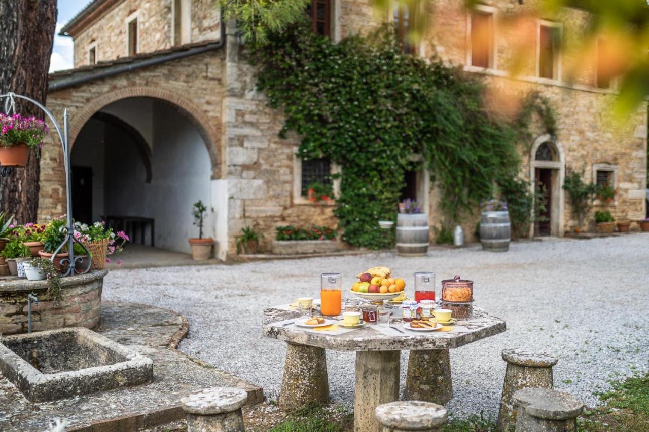 Agriturismo Tenuta Armaiolo ราโปลาโนแตร์เม ภายนอก รูปภาพ